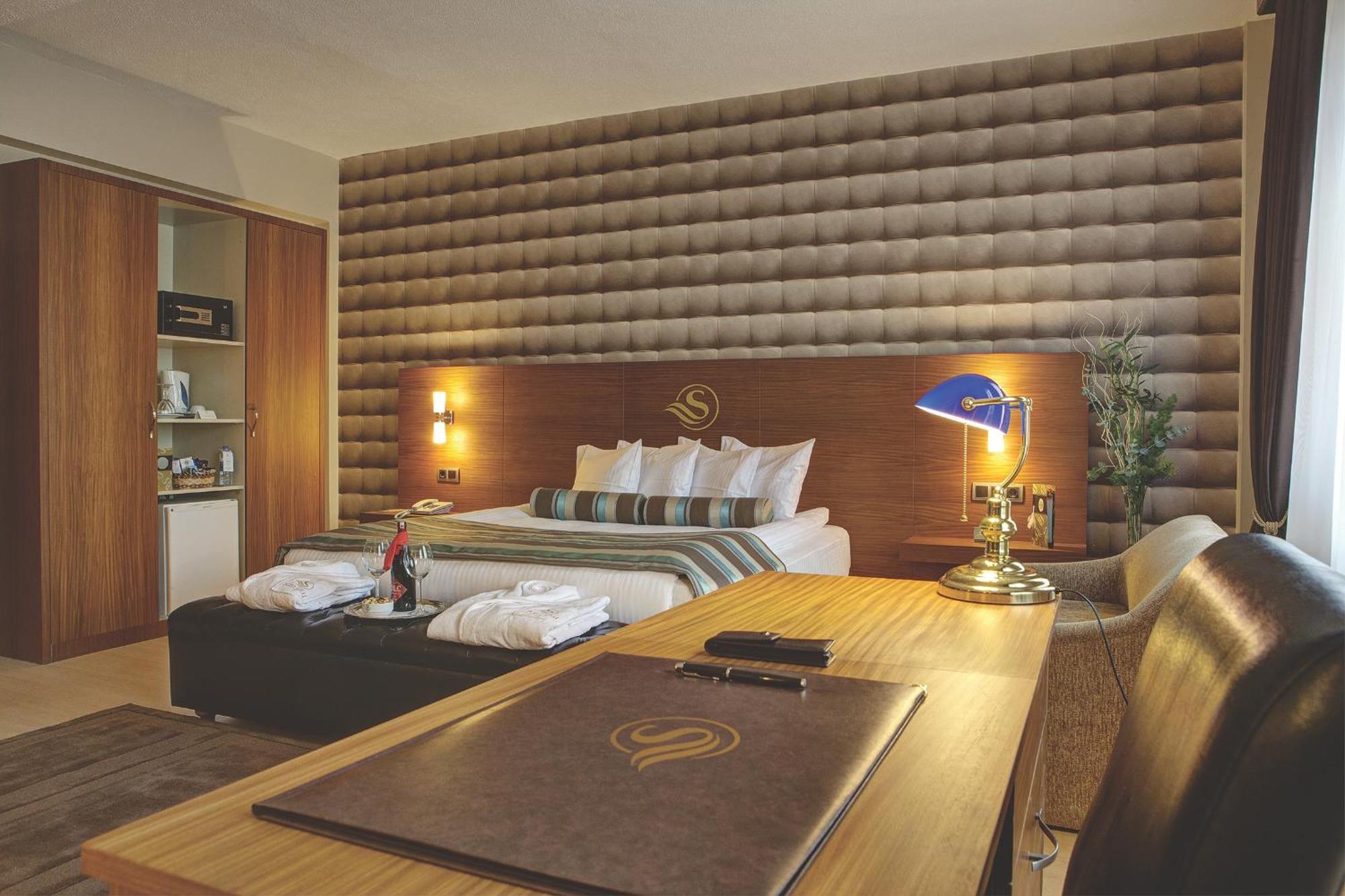 Susuzlu Atlantis Hotel Измир Экстерьер фото